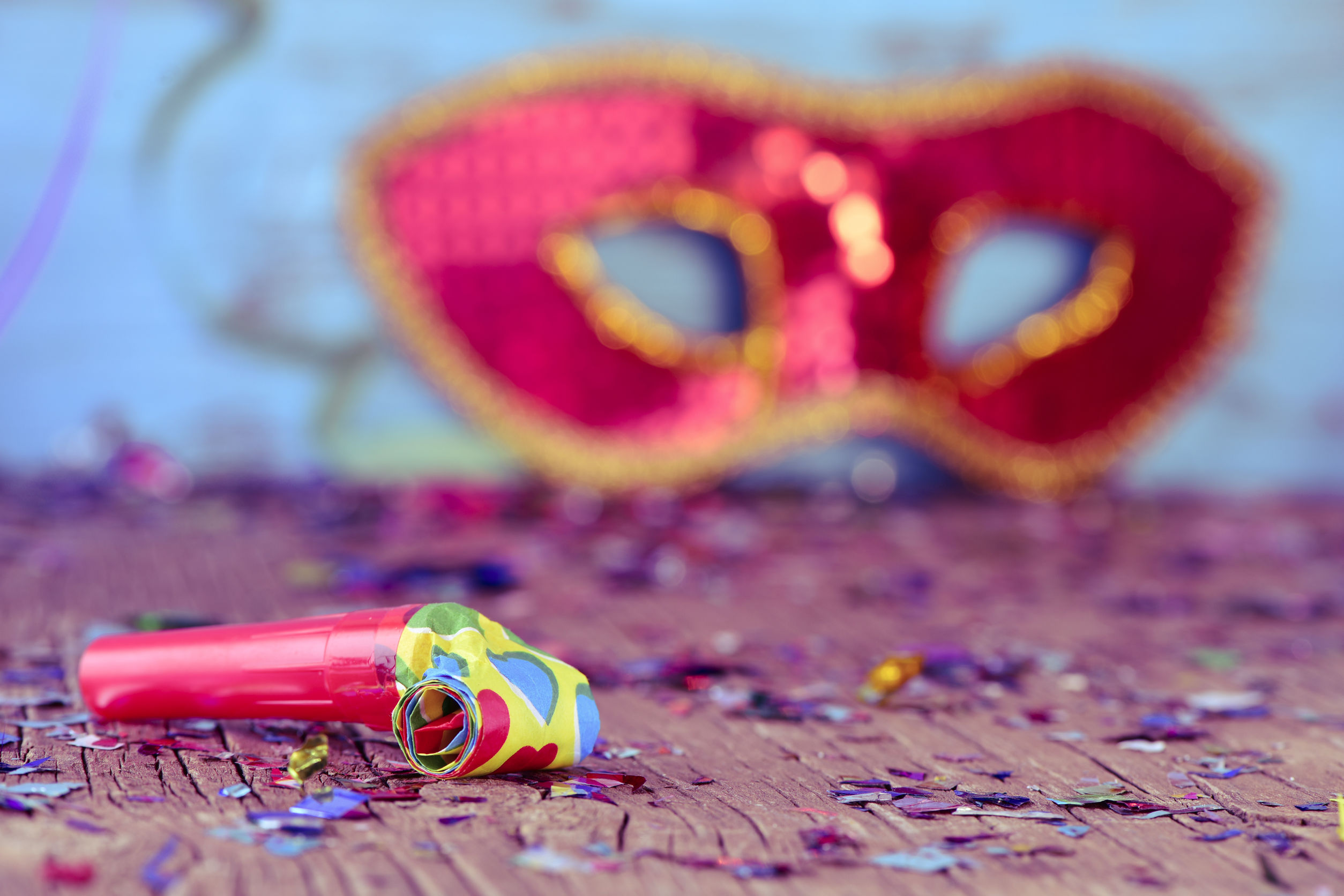 Shopping and dining at Stonebridge at Potomac Town Center.